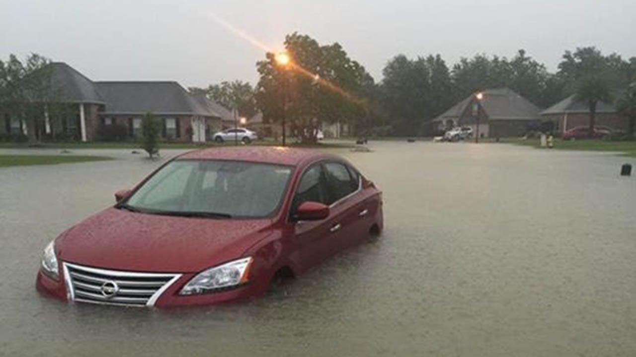 Flash Floods Drench Mississippi's Gulf Coast (PHOTOS)