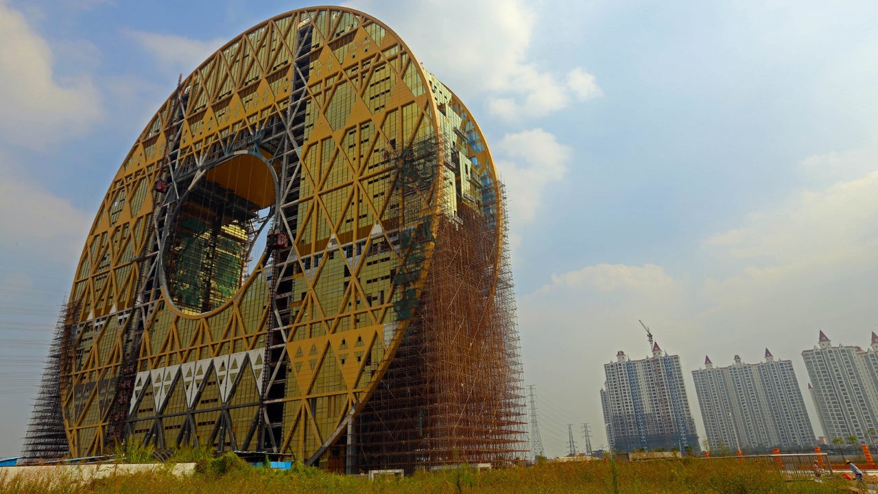 China Bans 'Weird' Buildings (PHOTOS)
