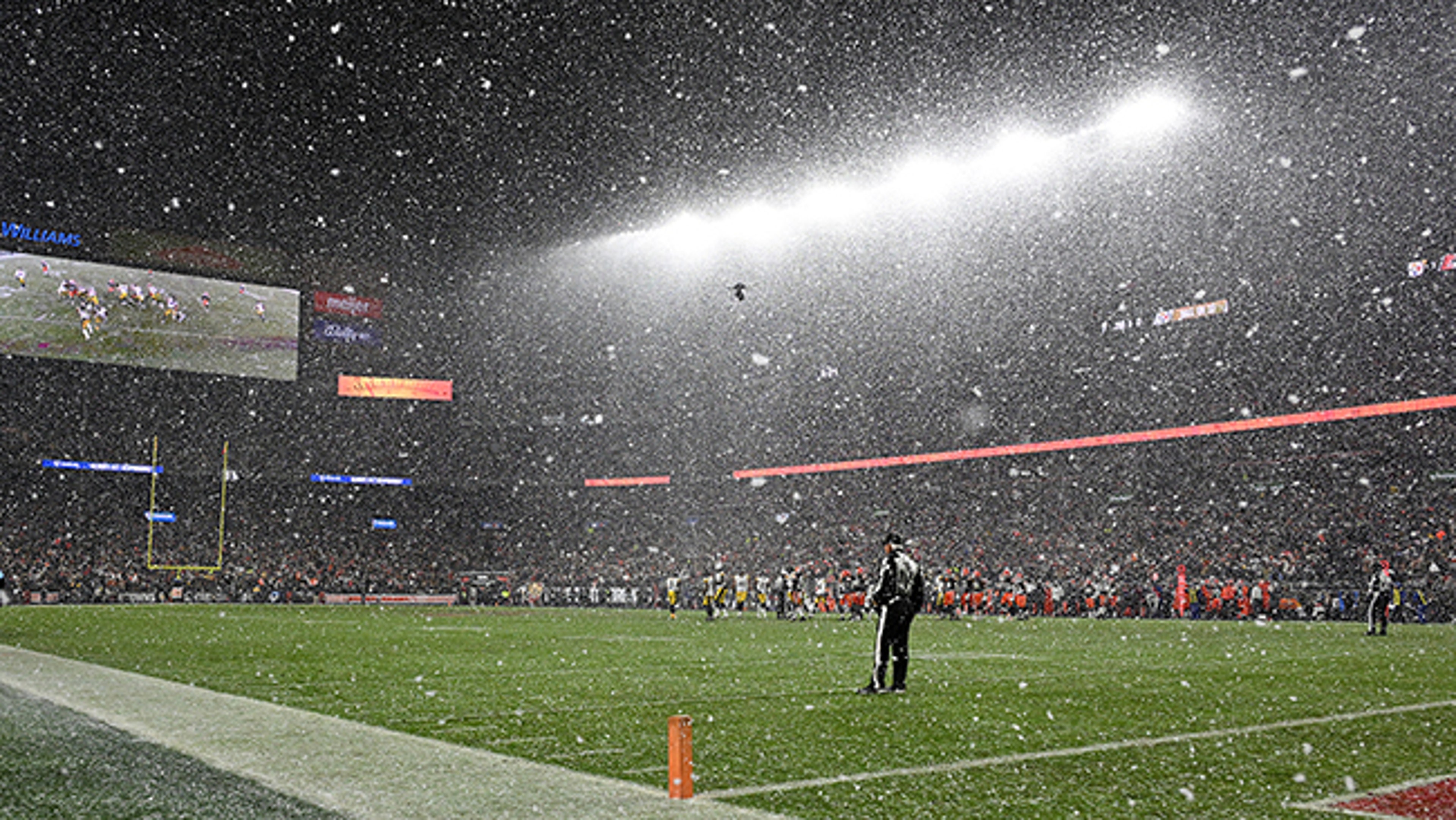Cleveland Browns snow November 2024