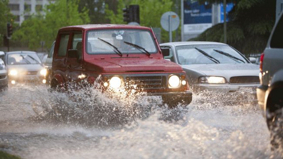 Lights and Wipers Major Part of Driving Safety 