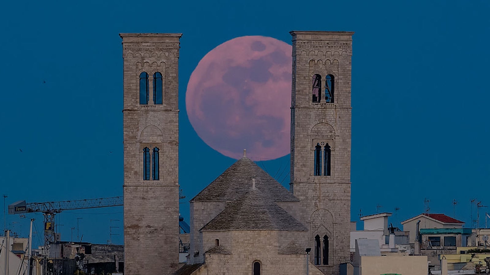 Pink Moon erscheint als Vollmond im April | Weather.com