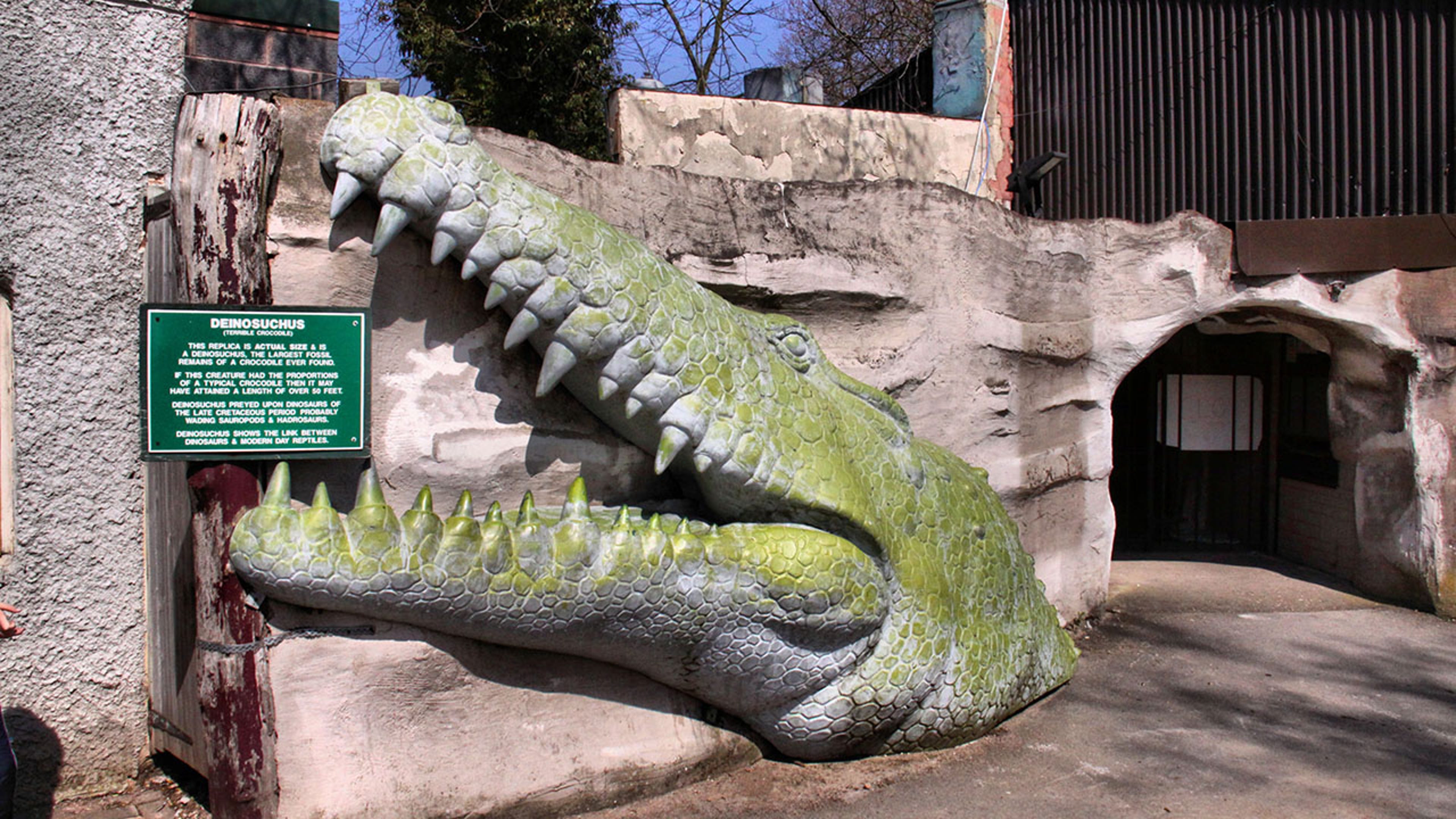 1. Dinosaur Land, Tamworth, England