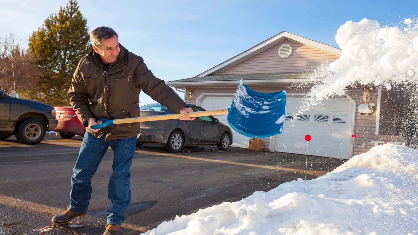 A Guide To Safe And Effective Snow Shoveling | Weather.com