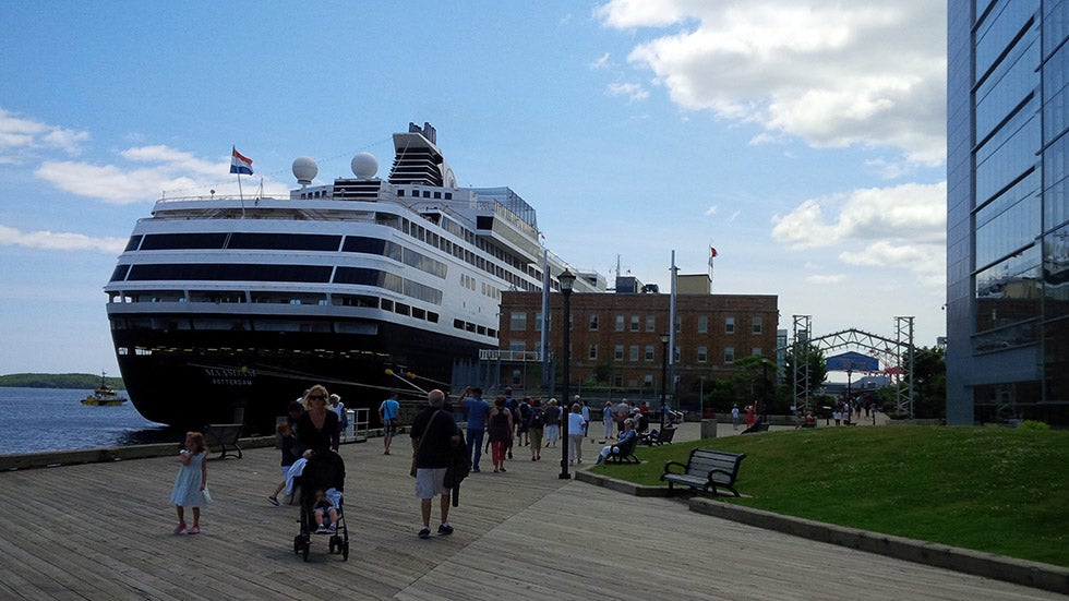 Canadian Maritime Ports Take in Stranded Passengers After Irma The