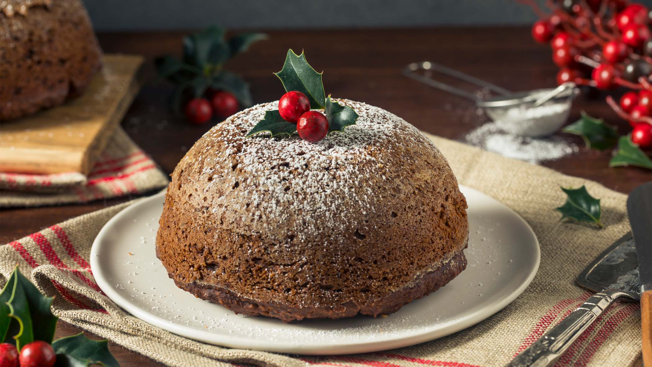 Figgy Pudding: Traditional Vs. 'Oh No, Christmas Is In 3 Days!'