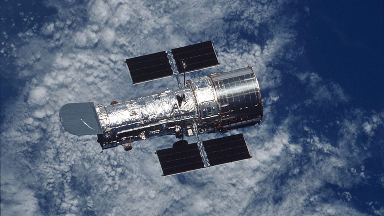 Hubble succès de l’opération de réparation du satellite The Weather