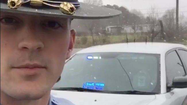 Georgia Police Officer Sends Winter Safety Message, Causes the Internet To Swoon