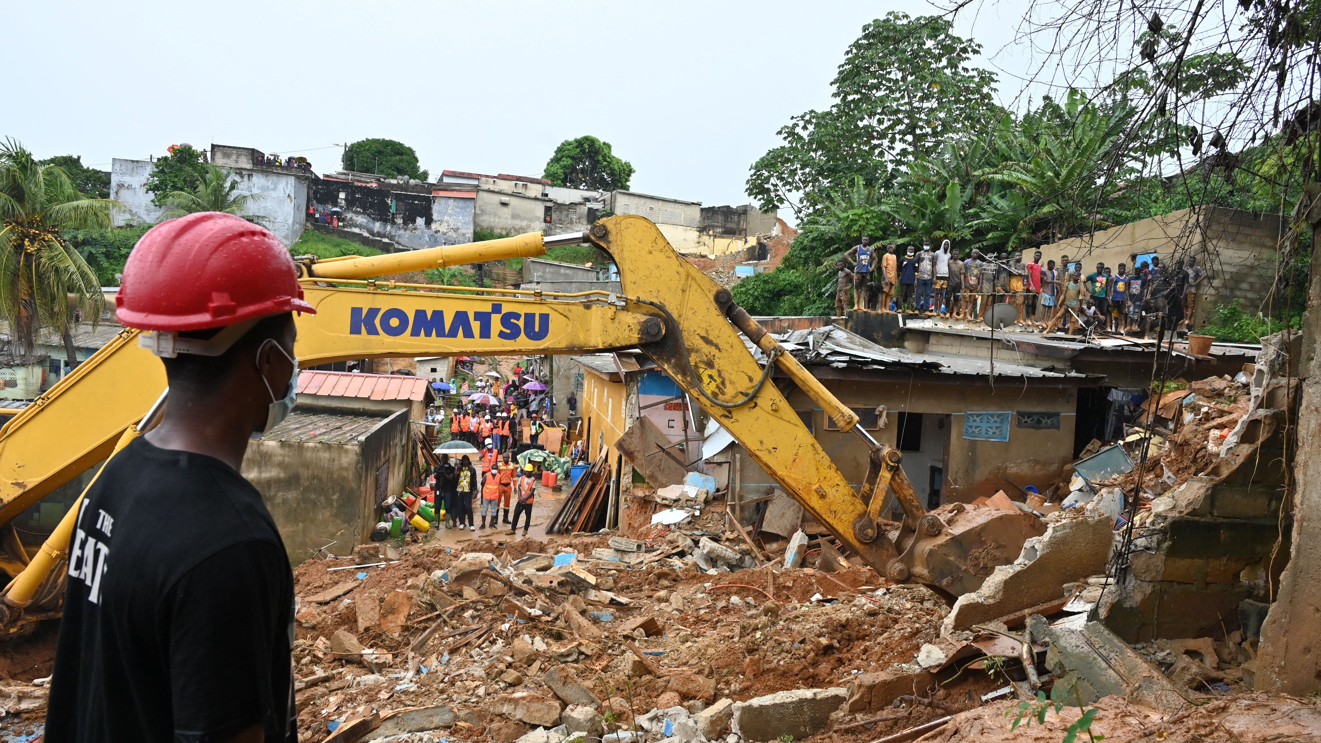 At Least Six Killed in Ivory Coast Landslide (PHOTOS)