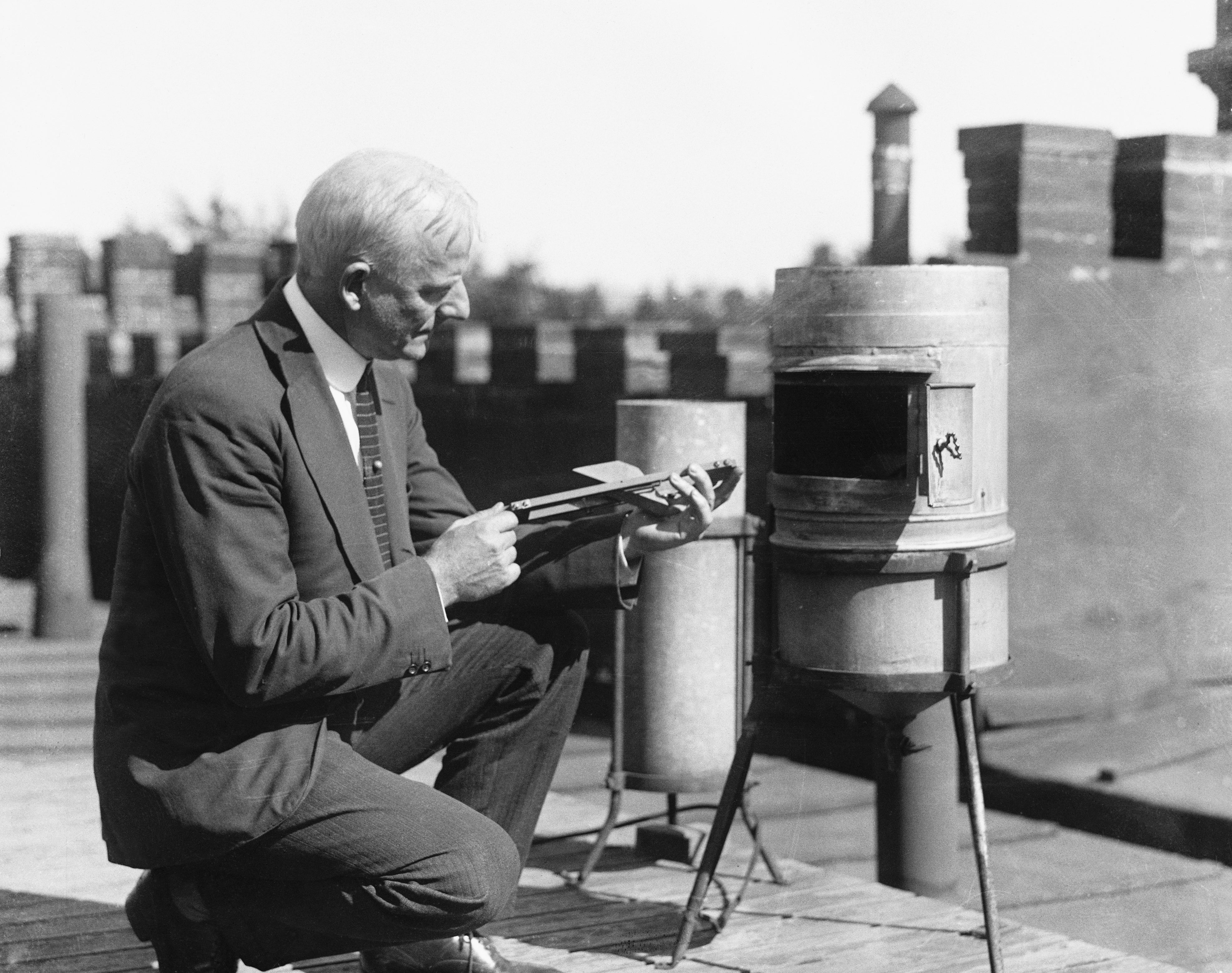 Weather Words: Tipping Bucket Rain Gauge 