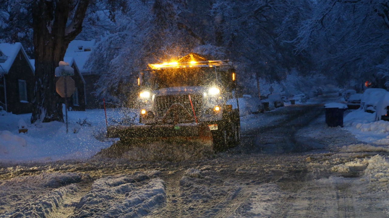 Snow Plows Reportedly Knocked Down as Many as 75 Mailboxes in N.J. Town