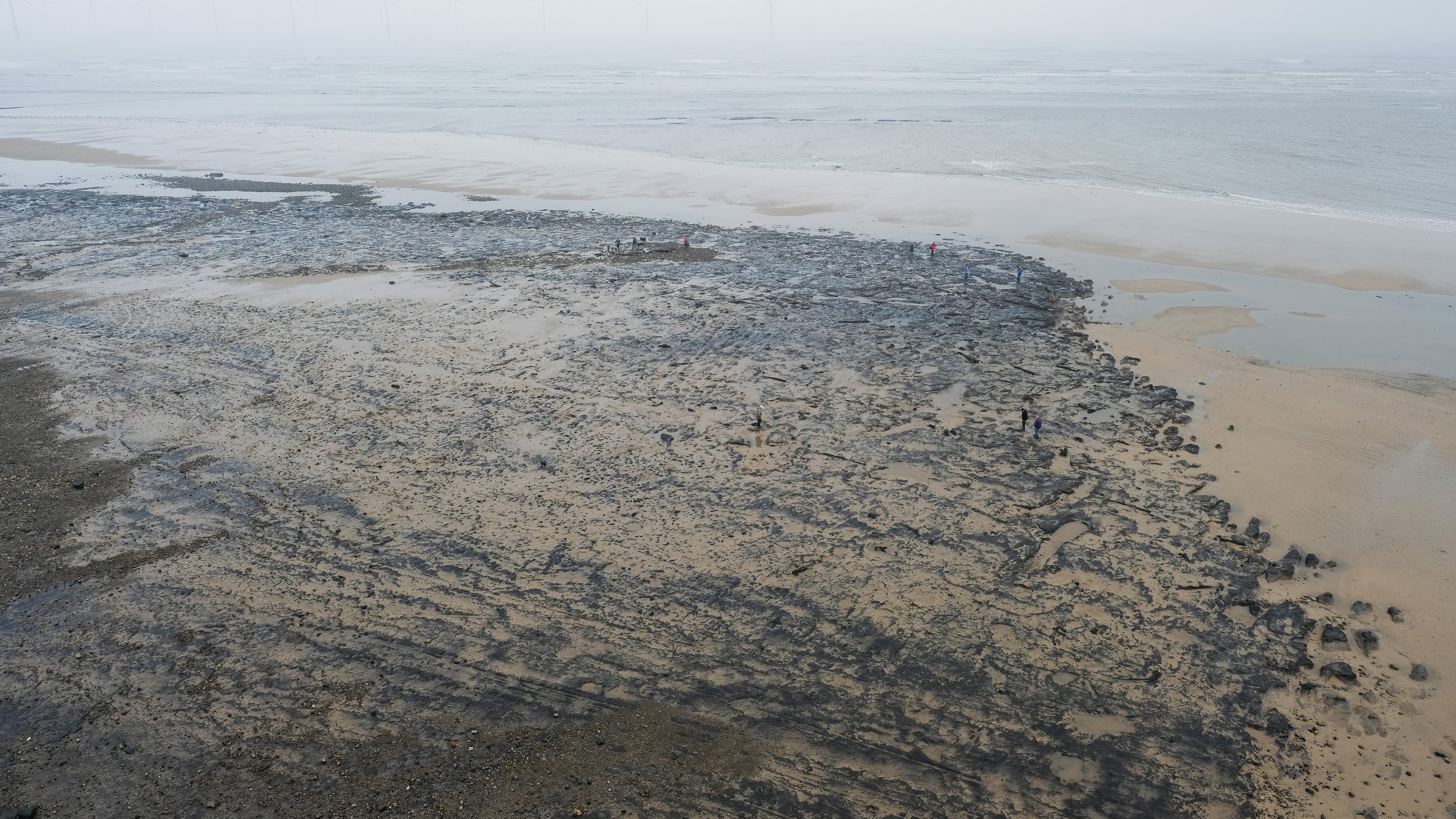 Winter Weather Reveals Ancient Landscape in U.K. (PHOTOS)