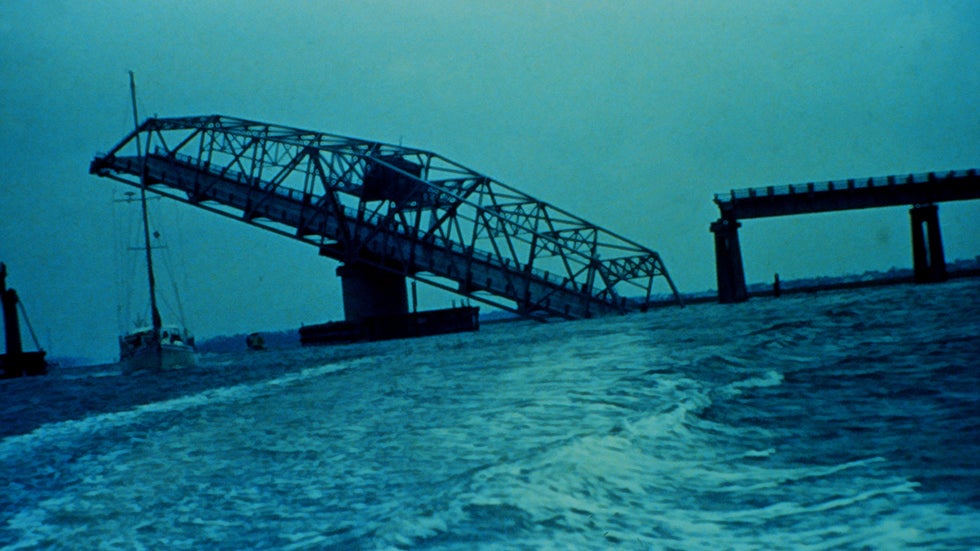 hurricane-hugo-1989-bensawyerbridge.jpg