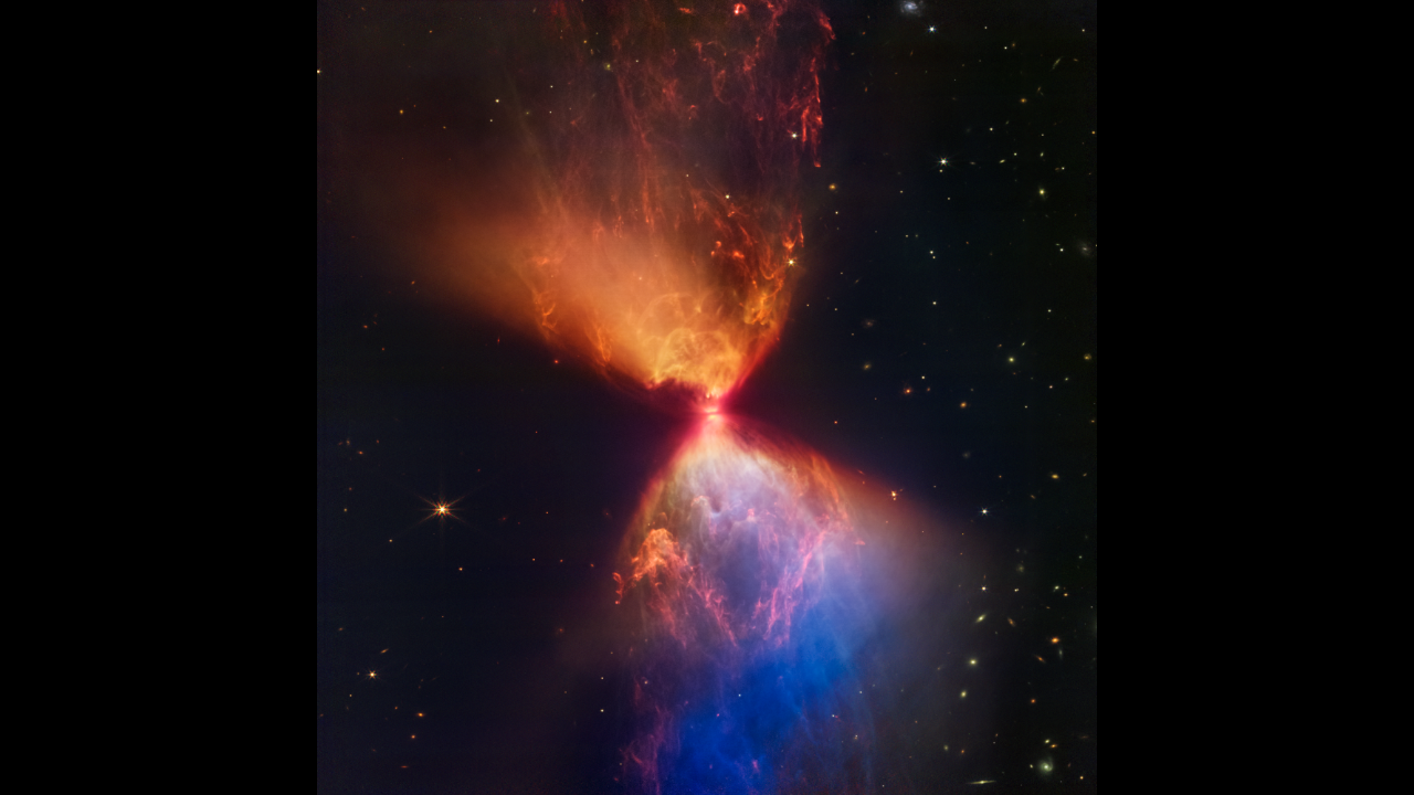 Hourglass-shaped clouds created amid the formation of a new star