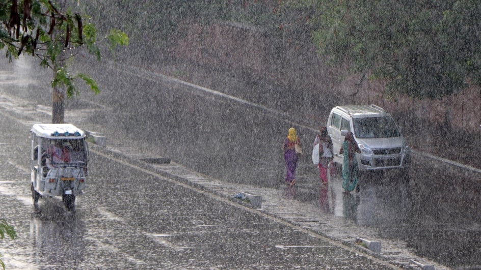 Uttar Pradesh 9 Killed in RainRelated Incident in Lucknow; Extremely