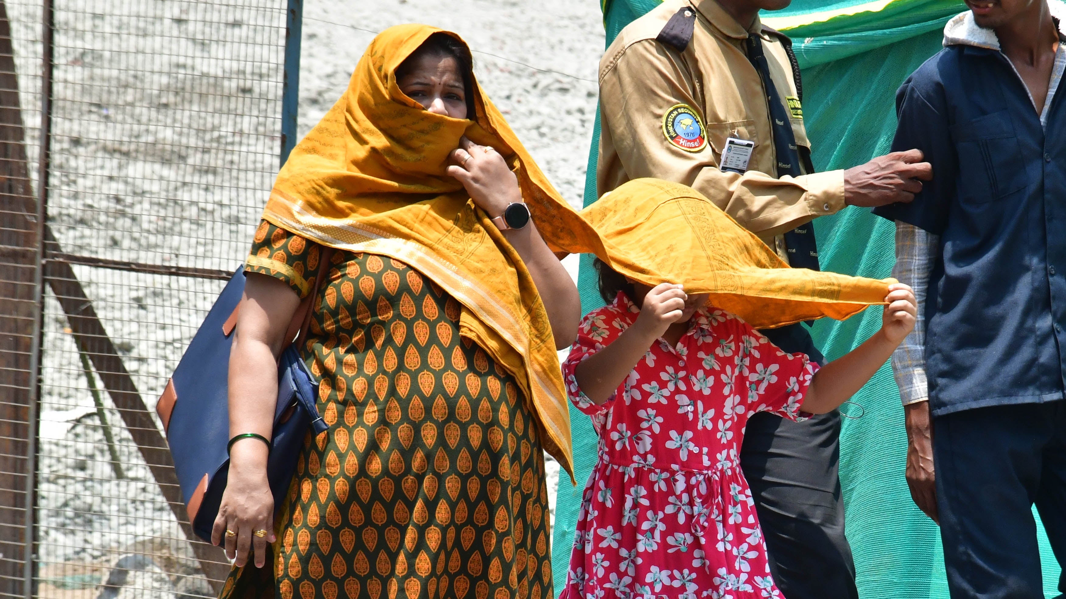 Mumbai Temperatures to Dip After Extreme Heat on May 1; Heatwaves in Maharashtra This Week