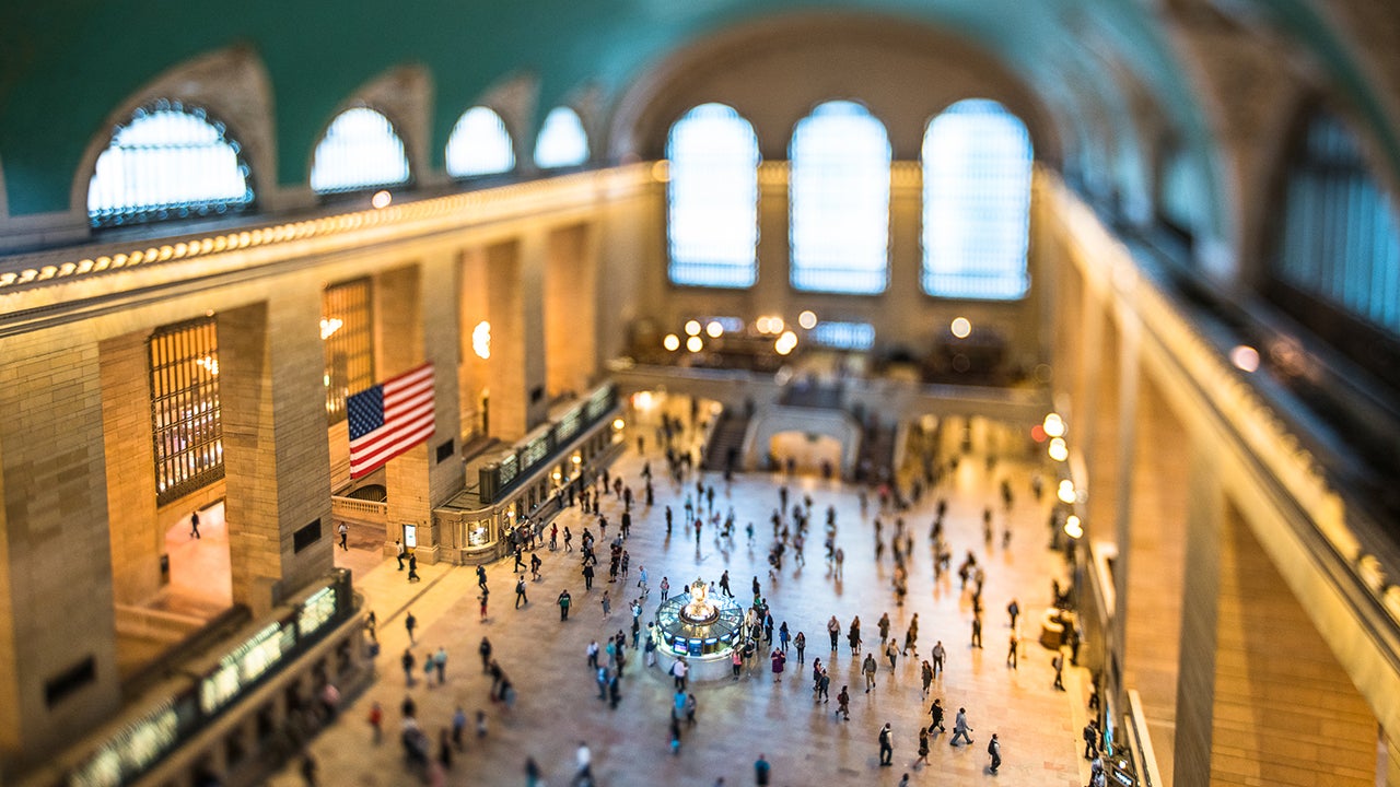 Photographer Shrinks New York City into an Ant-Sized City (PHOTOS