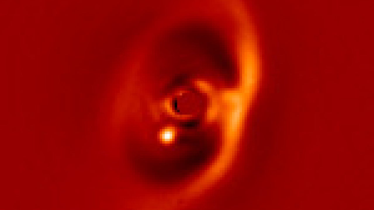 Birth of a Planet Spotted for First Time by Scientists