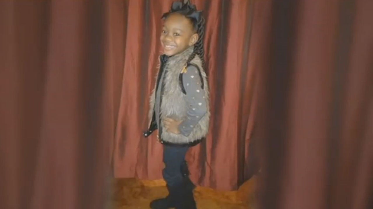 Louisiana Girl's Letter to Santa Flies 800 Miles by Balloon, Lands Near Santa Claus, Indiana