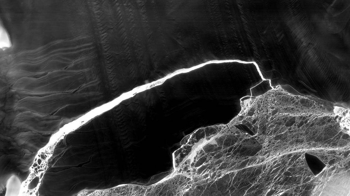 NASA Satellite Image Shows Larsen C Iceberg in Stunning Detail 