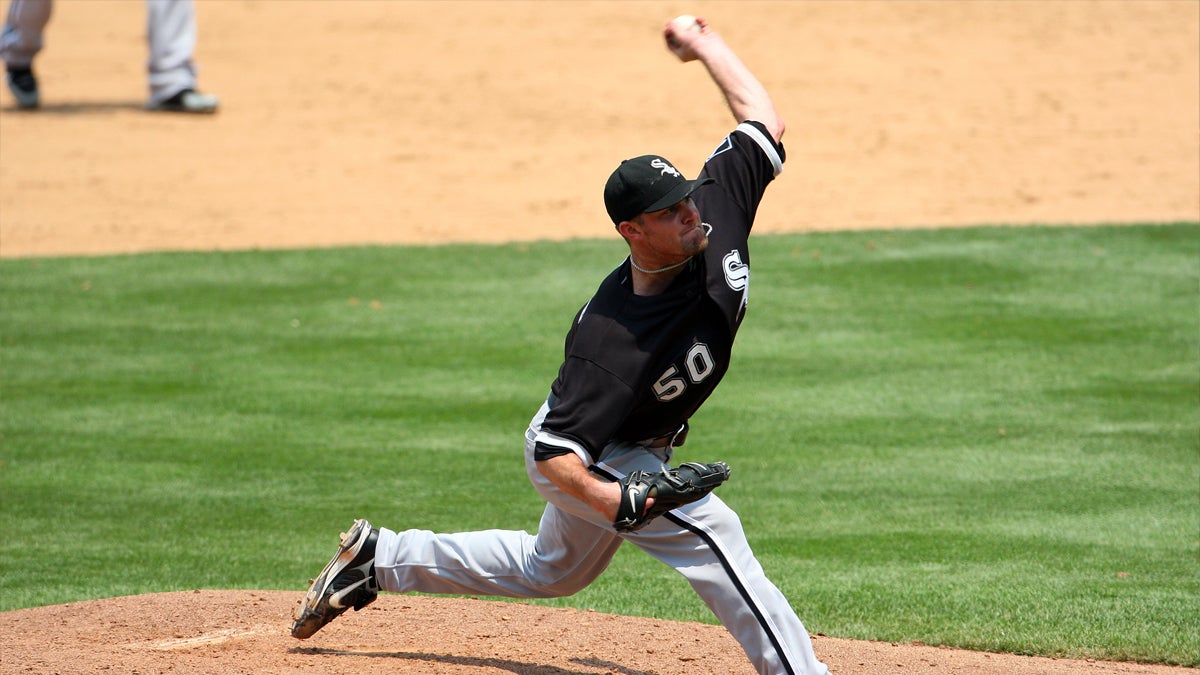 Lefties Have Element of Surprise in Sports Arena