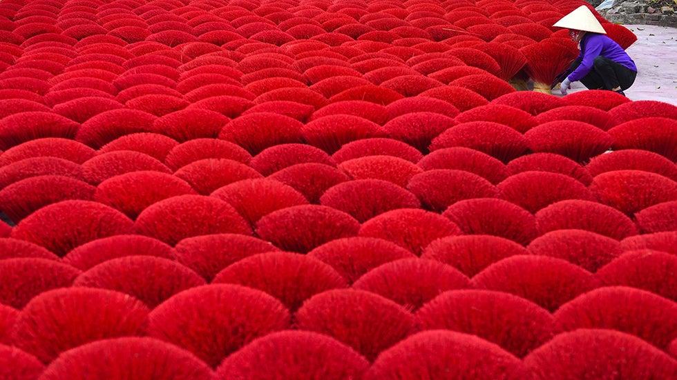 Preparing for Lunar New Year (PHOTOS) 