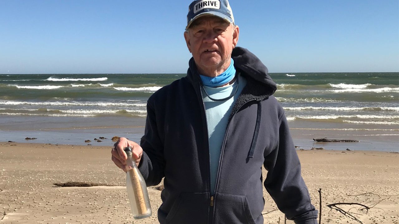 Texas Couple Finds NOAA's 50-Year-Old Message in a Bottle