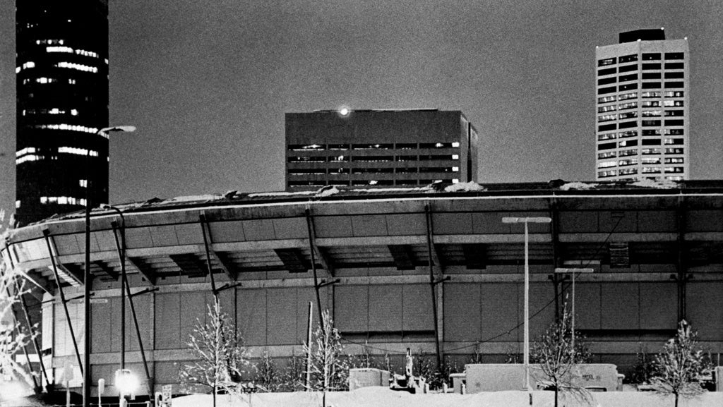On Today's Date: Snow Collapsed The Minneapolis Metrodome's Roof Before It Officially Opened