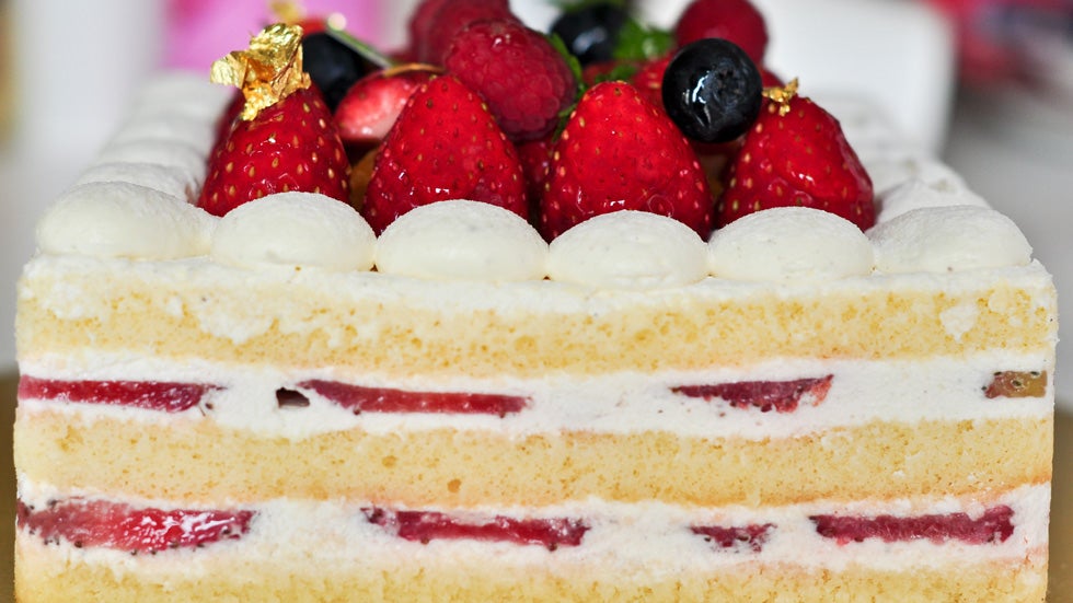 Mixed-Berry Spoon Cake 