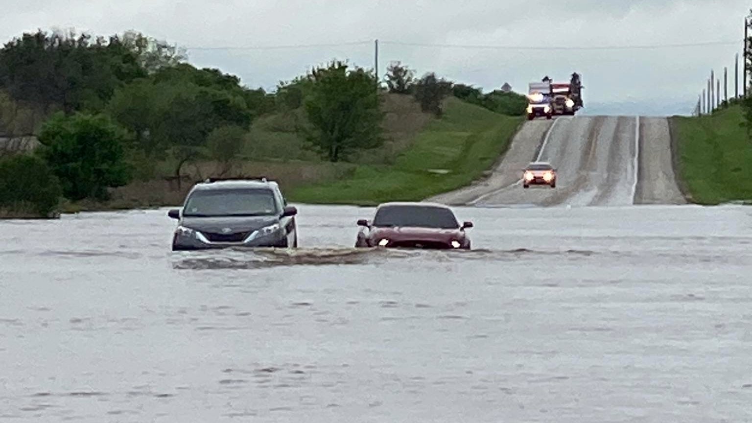 Vehicles trapped in flash floods along US 81 in Montague County, Texas on April 20, 2025.