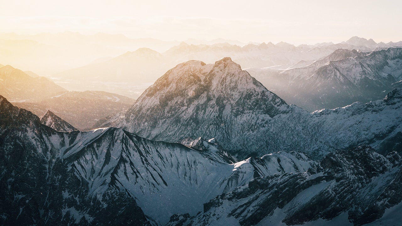 Great Outdoors: Moody Photos Showcase Europe's Natural Beauty (PHOTOS)