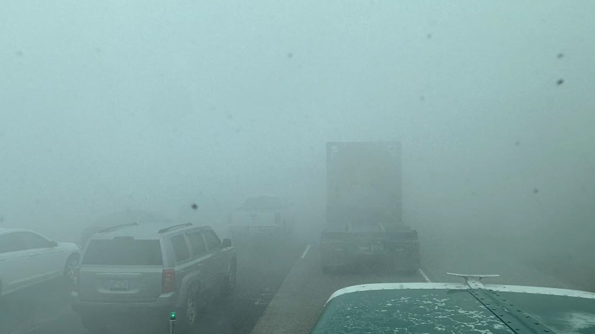 Photos Of Smoke Show Visibility Disappearing On I-10