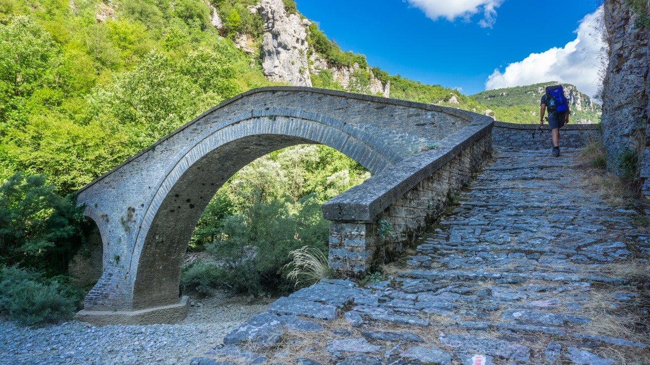 10 Of The Best Hiking Trails In Greece