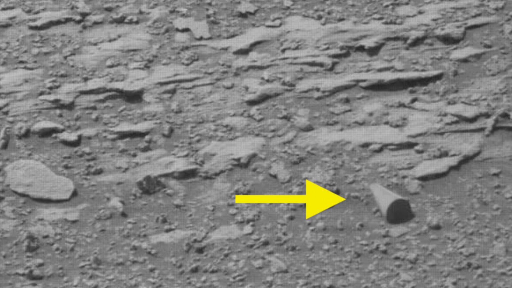 objects photographed on Mars