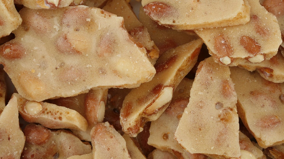 Seasoned With Weather: Best-ever Peanut Brittle