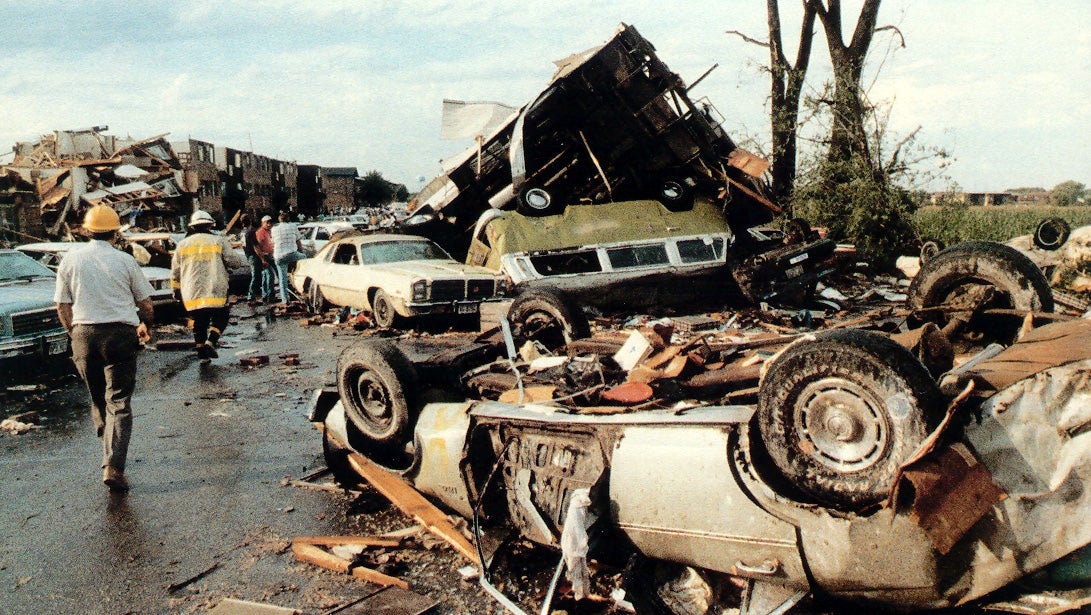 On This Date: An August F5 Tornado Rakes Through Plainfield, Illinois ...
