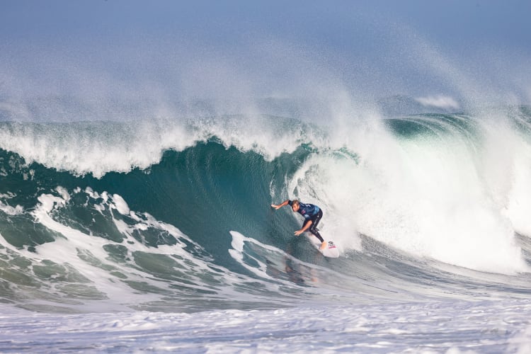 What Are the Different Types of Waves? - Surfer | Weather.com