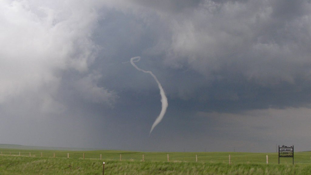 ropetornadonoaa.jpg