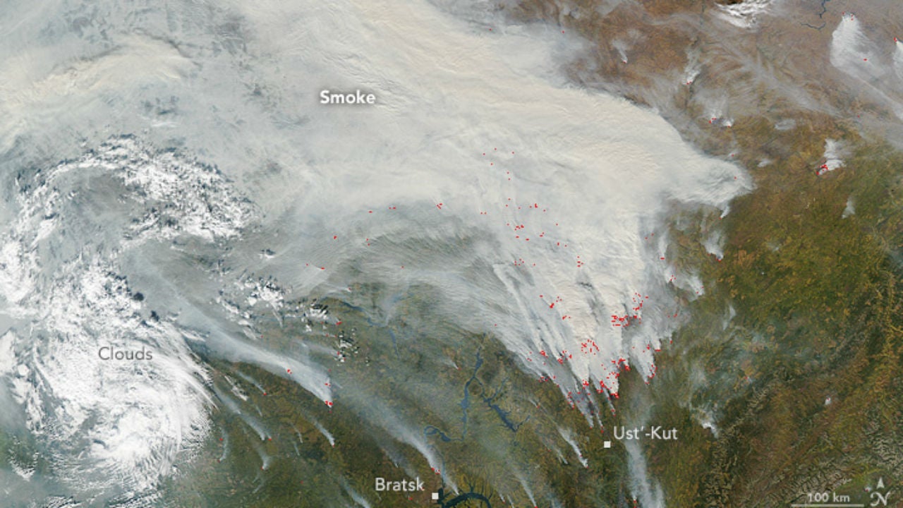 NASA Captures Amazing Images of Wildfires Burning in Russia | The ...
