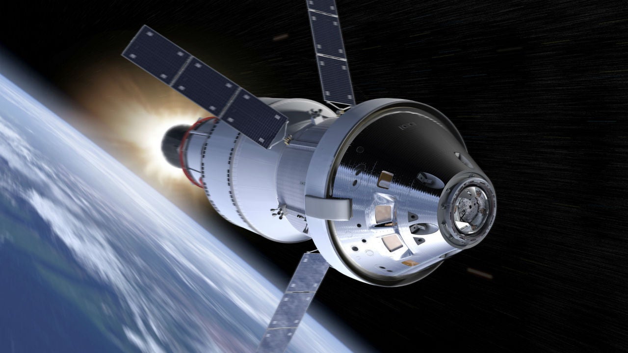 NASA to Trump: No, We Won't Send Humans on Inaugural Rocket Launch Past the Moon