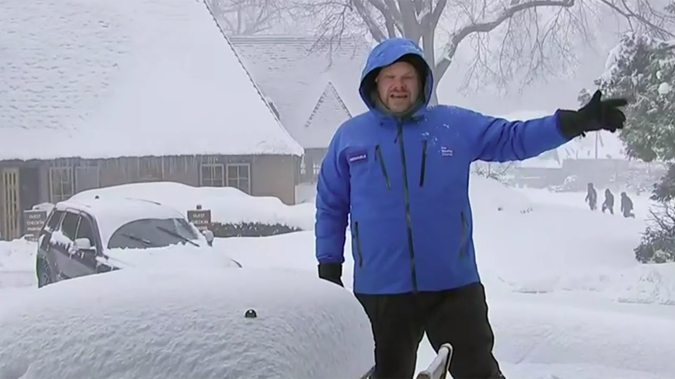 Snow Is Piling Up Only 80 Miles From Los Angeles