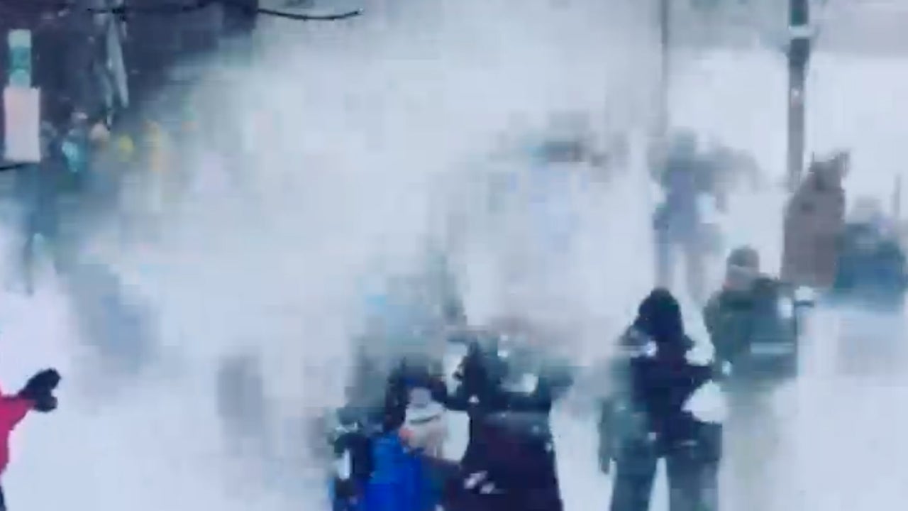 New Hampshire Town Breaks Out in Snowball Fight During Juno The