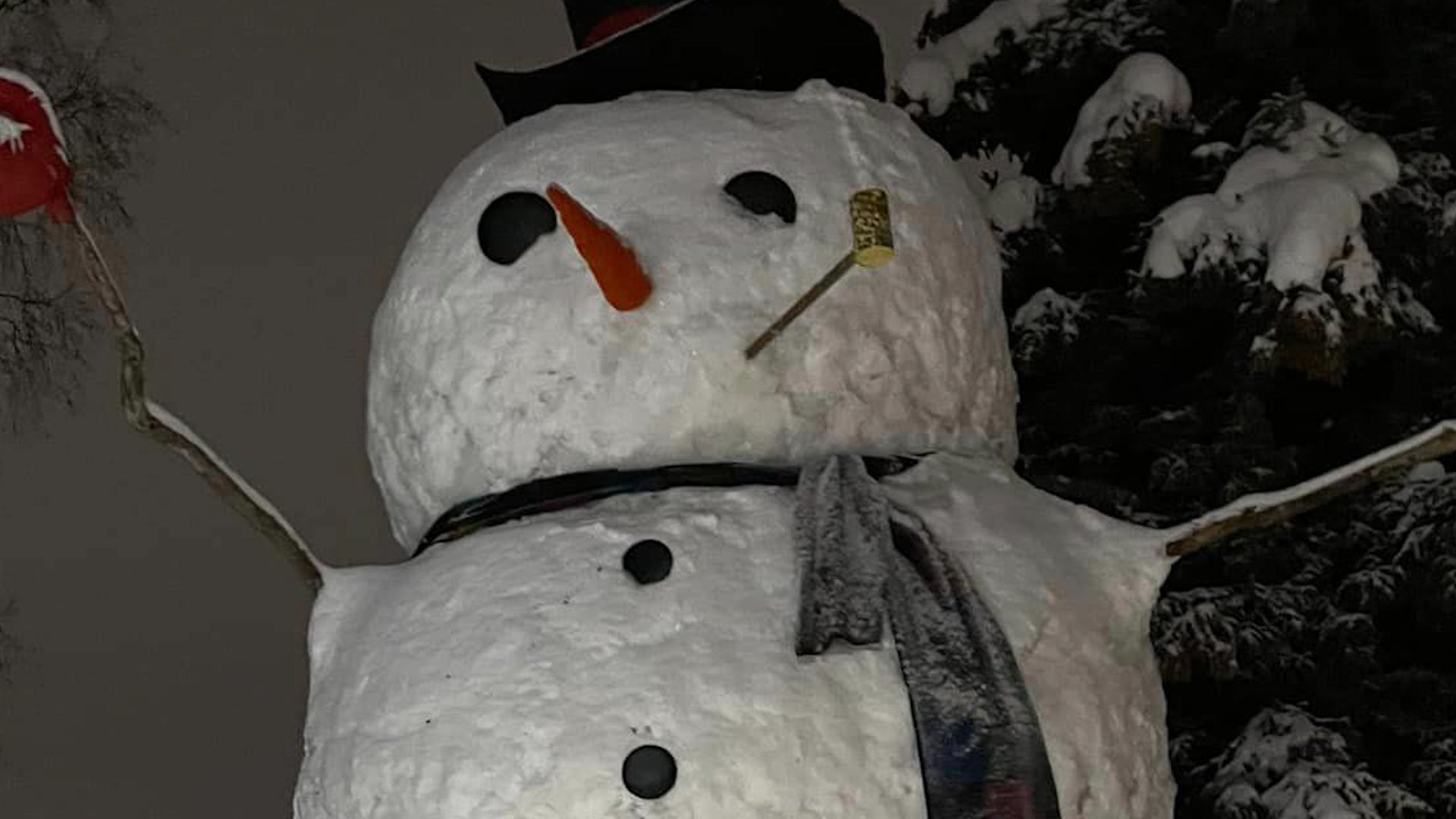 Giant Snowman Returns To Anchorage After More Than 10 Years