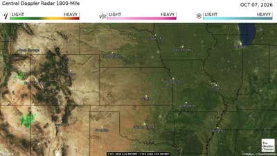 Current rain and snow in the Central US.