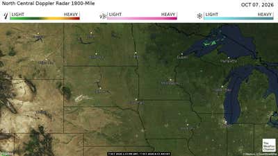 Current rain and snow in the North Central US.