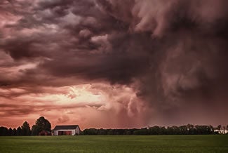 Thunderstorms, Lightning And Hail: Before The Storm