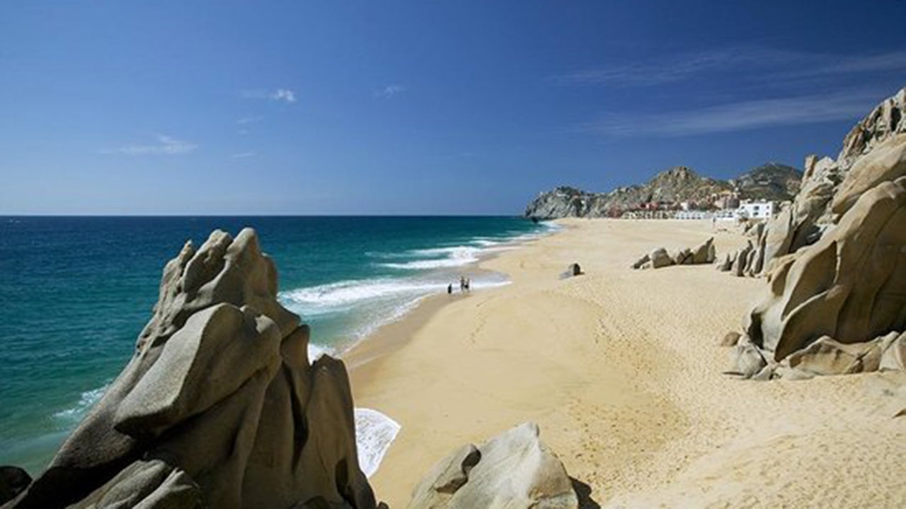 Top 10 Spots for Winter Escapes, According to TripAdvisor (PHOTOS)