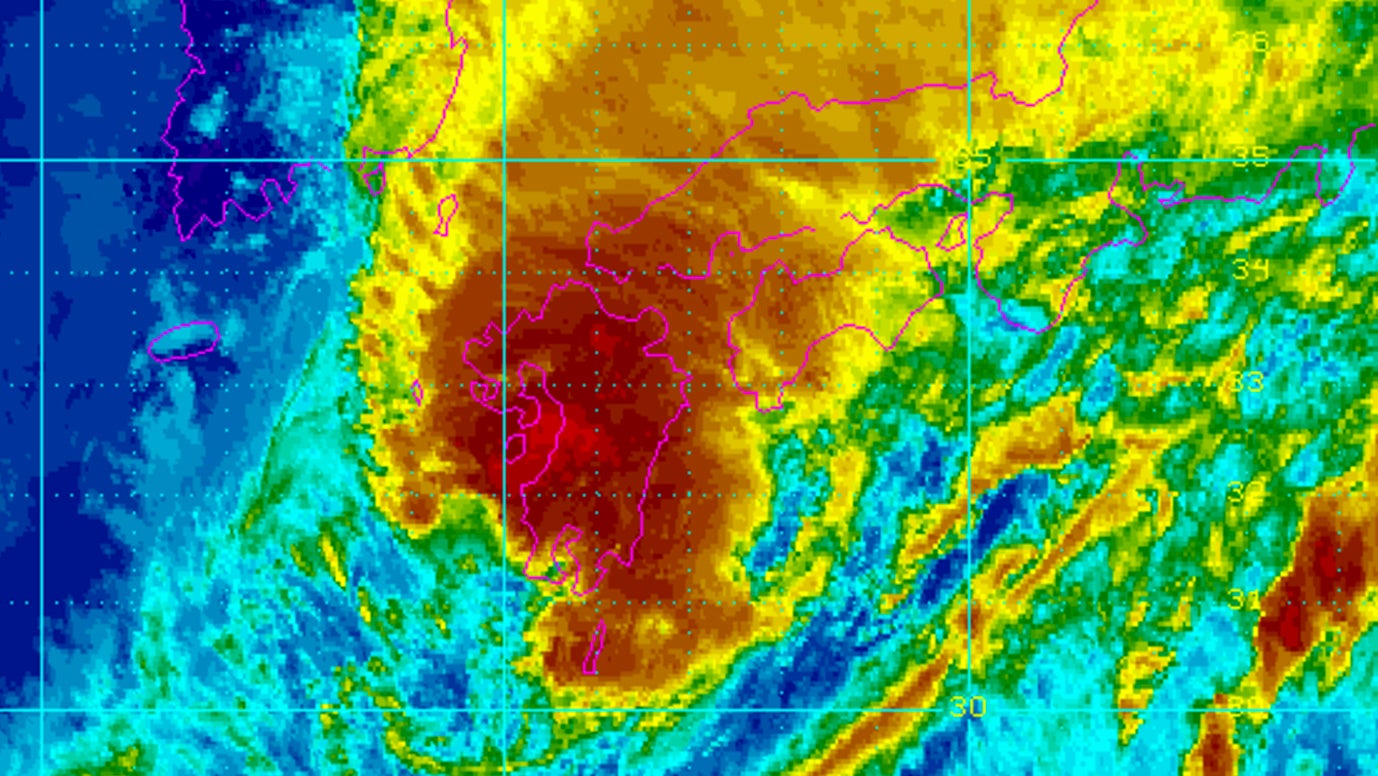 Tropical Storm Talim Expected to Bring Strong Winds, Flooding Rain to Japan