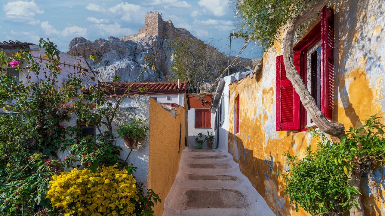 The Best Time To Go To Greece