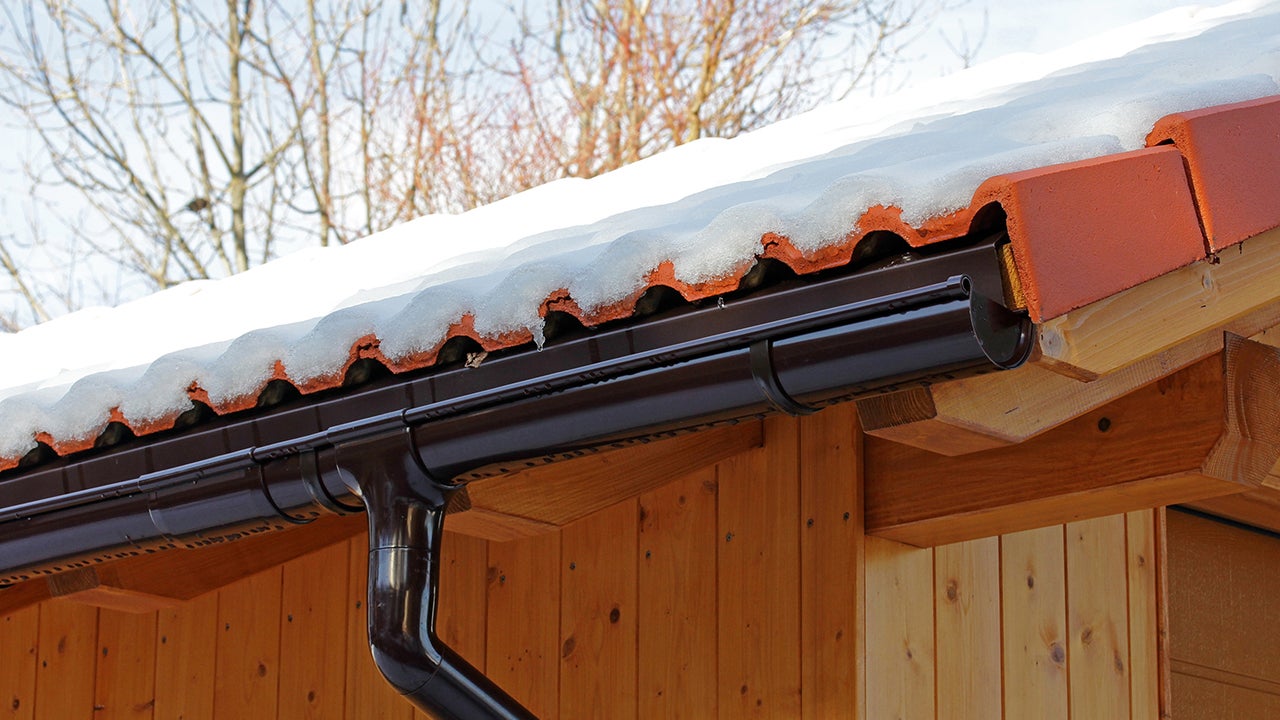 Small Changes That'll Bring Your Home Into Winter