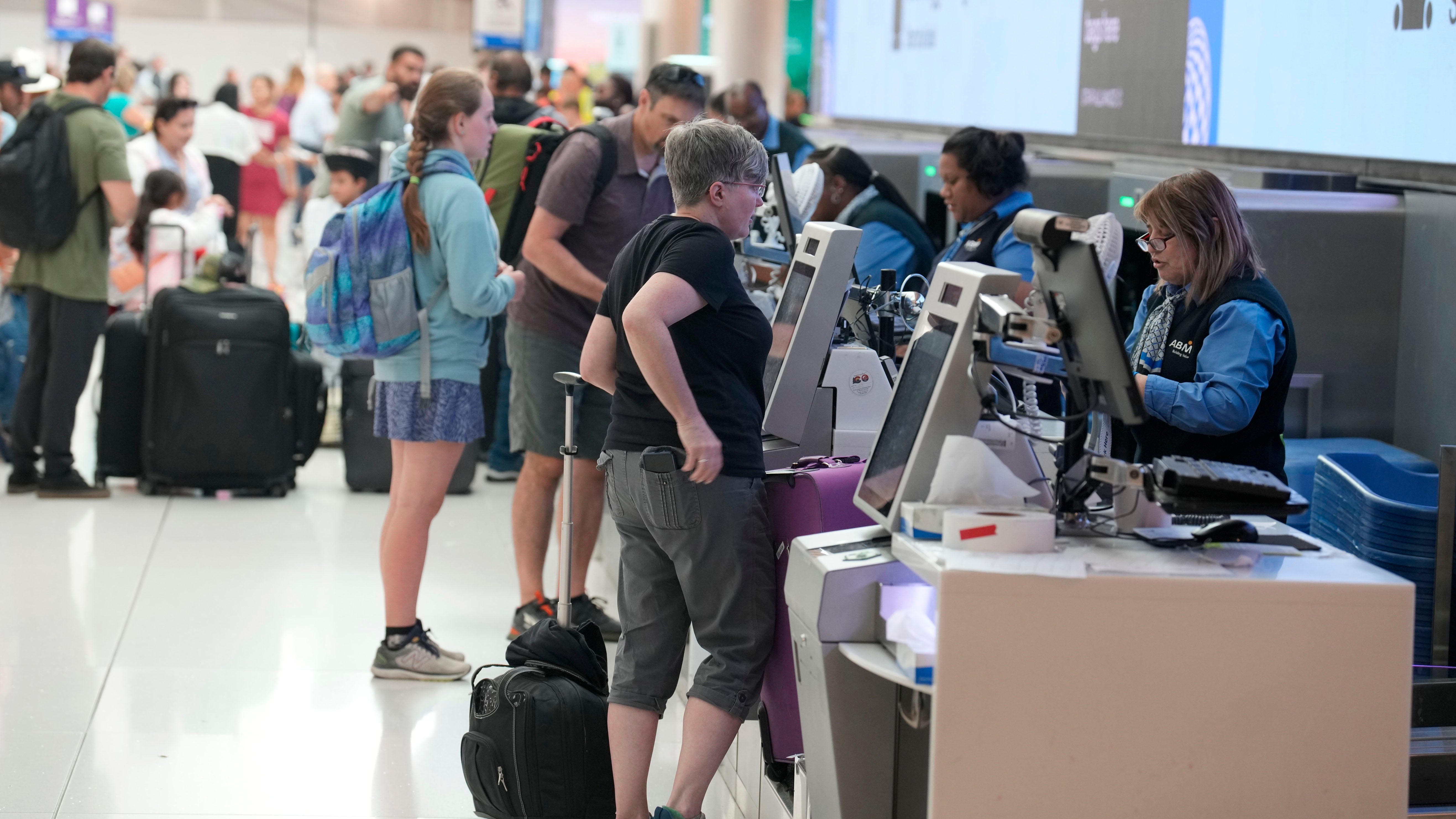 Squeezing In One Last Summer Trip Over Labor Day Weekend? Expect Crowded Airports And Full Flights